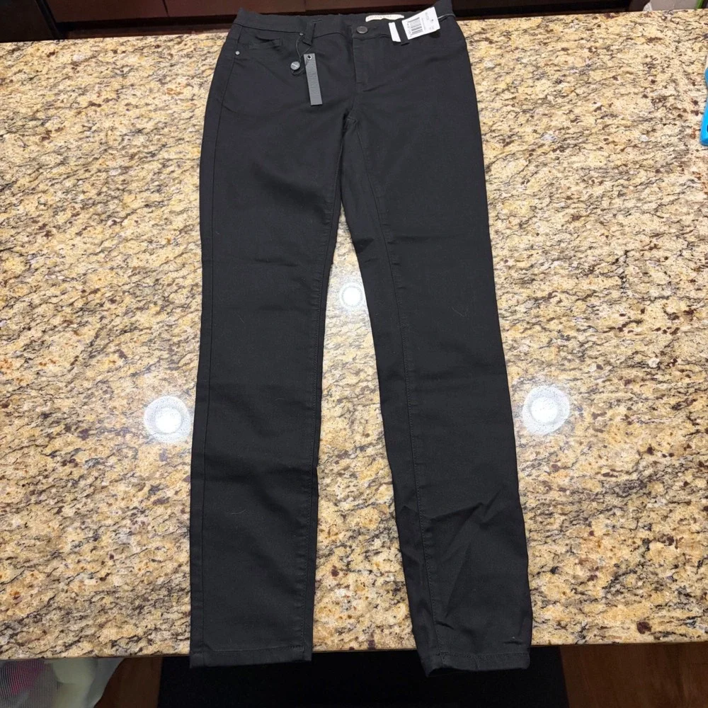 NEW BlankNYC Spray-On Skinny Jeans Nightchild Black Size 28 ws